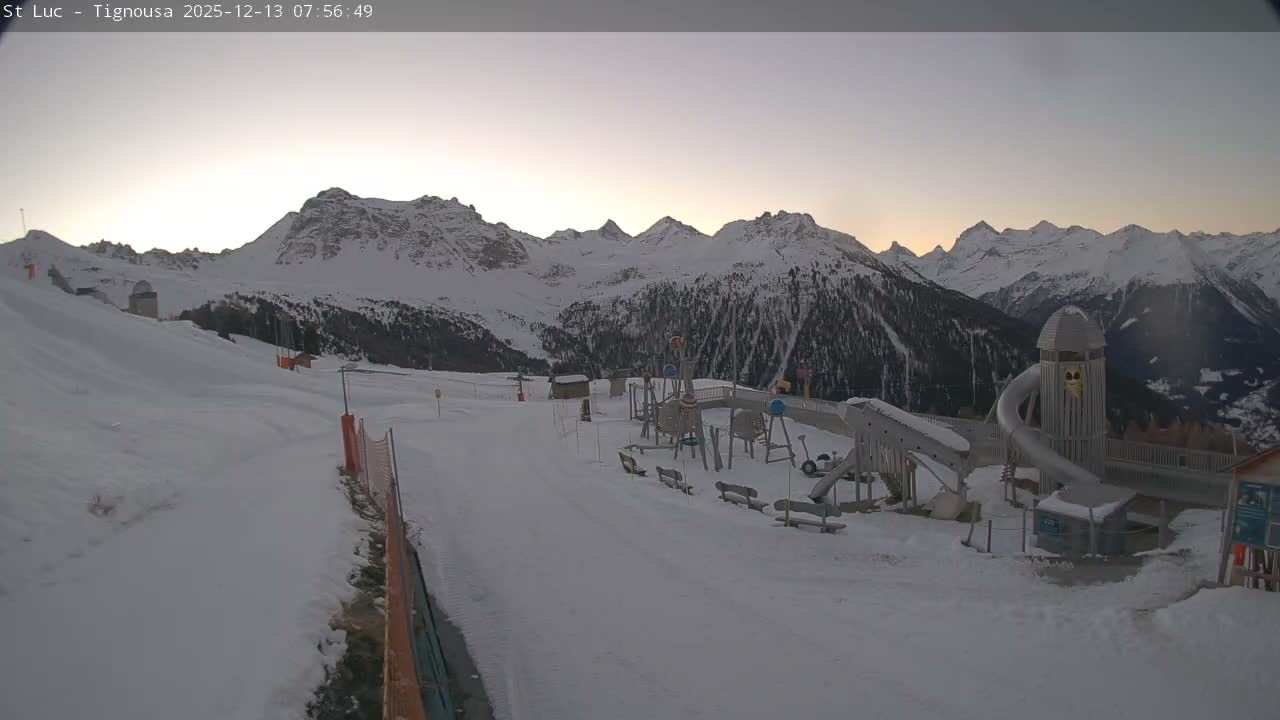 Saint Luc, Tignousa & Swiss Alps View  Live Cam - Anniviers, Sierre, Valais, Switzerland