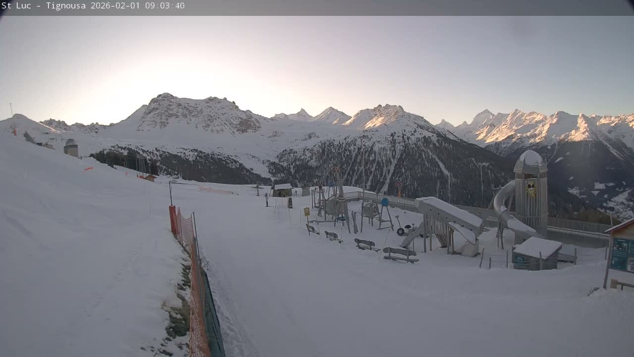 Saint Luc, Tignousa & Swiss Alps View  Live Cam - Anniviers, Sierre, Valais, Switzerland