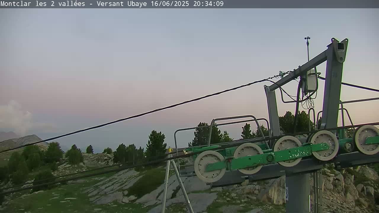 Saint Jaen, Montclar Summet Station les 2 Vallées ( Summit Station the 2 Valleys) & Fun Zone Live Cam - Digne-les-Bains, 	Alpes-de-Haute-Provence, Provence-Alpes-Côte d’Azur, France