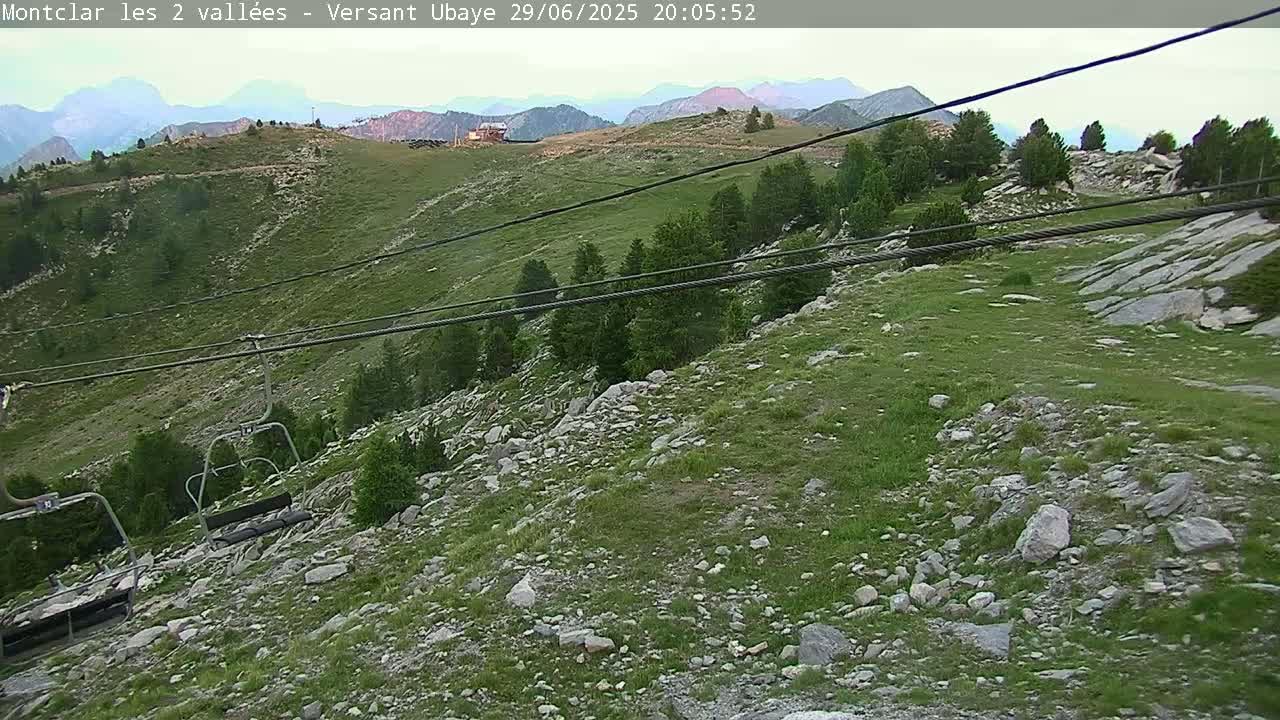 Saint Jaen, Montclar Summet Station les 2 Vallées ( Summit Station the 2 Valleys) & Fun Zone Live Cam - Digne-les-Bains, 	Alpes-de-Haute-Provence, Provence-Alpes-Côte d’Azur, France