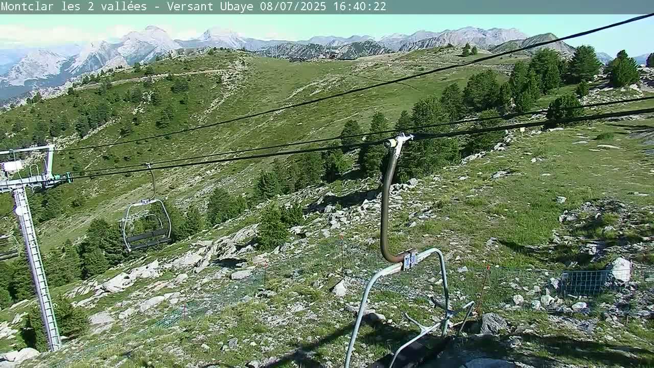Saint Jaen, Montclar Summet Station les 2 Vallées ( Summit Station the 2 Valleys) & Fun Zone Live Cam - Digne-les-Bains, 	Alpes-de-Haute-Provence, Provence-Alpes-Côte d’Azur, France