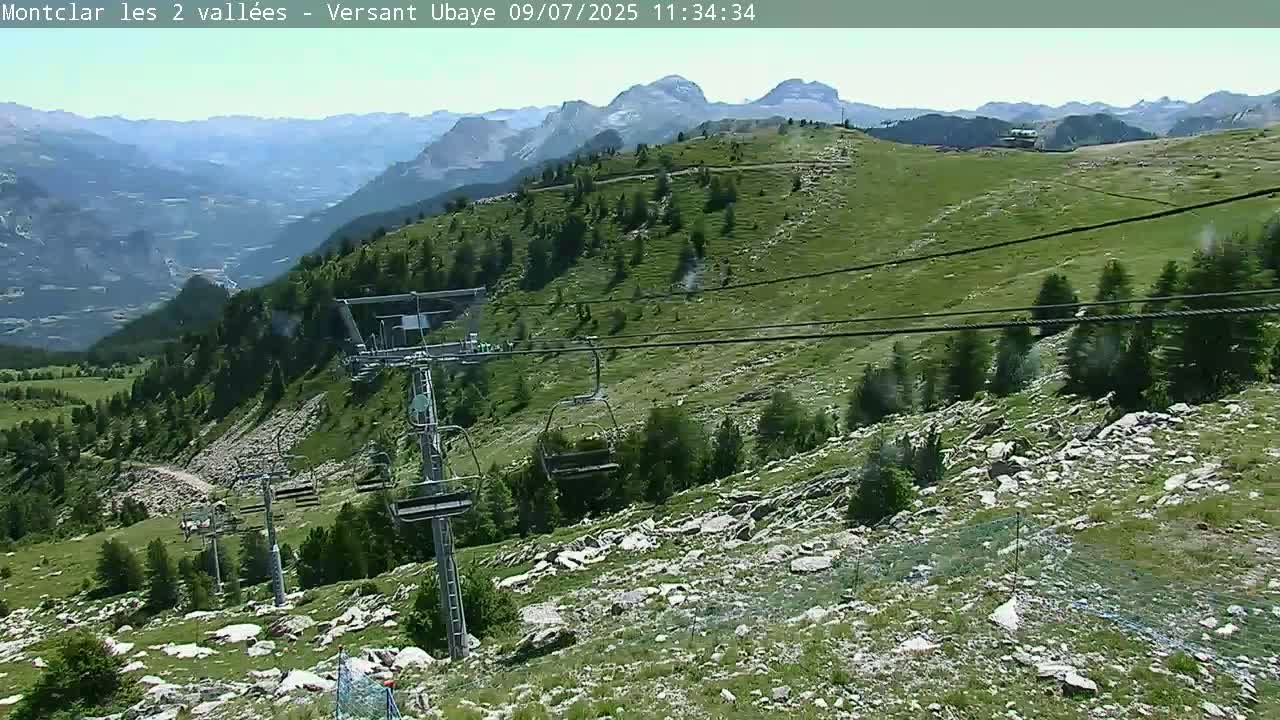 Saint Jaen, Montclar Summet Station les 2 Vallées ( Summit Station the 2 Valleys) & Fun Zone Live Cam - Digne-les-Bains, 	Alpes-de-Haute-Provence, Provence-Alpes-Côte d’Azur, France