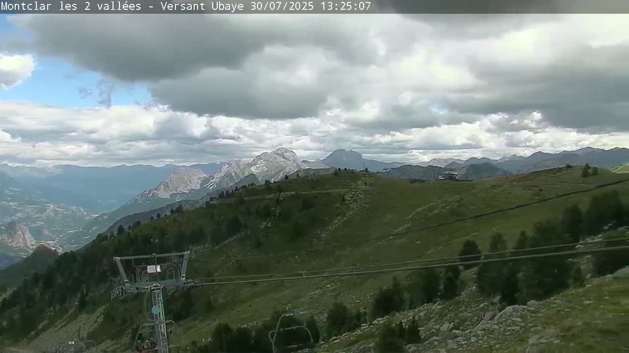 Saint Jaen, Montclar Summet Station les 2 Vallées ( Summit Station the 2 Valleys) & Fun Zone Live Cam - Digne-les-Bains, 	Alpes-de-Haute-Provence, Provence-Alpes-Côte d’Azur, France