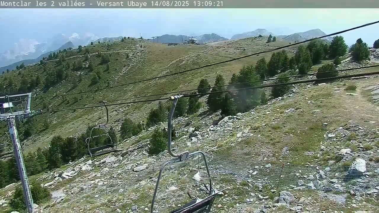 Saint Jaen, Montclar Summet Station les 2 Vallées ( Summit Station the 2 Valleys) & Fun Zone Live Cam - Digne-les-Bains, 	Alpes-de-Haute-Provence, Provence-Alpes-Côte d’Azur, France