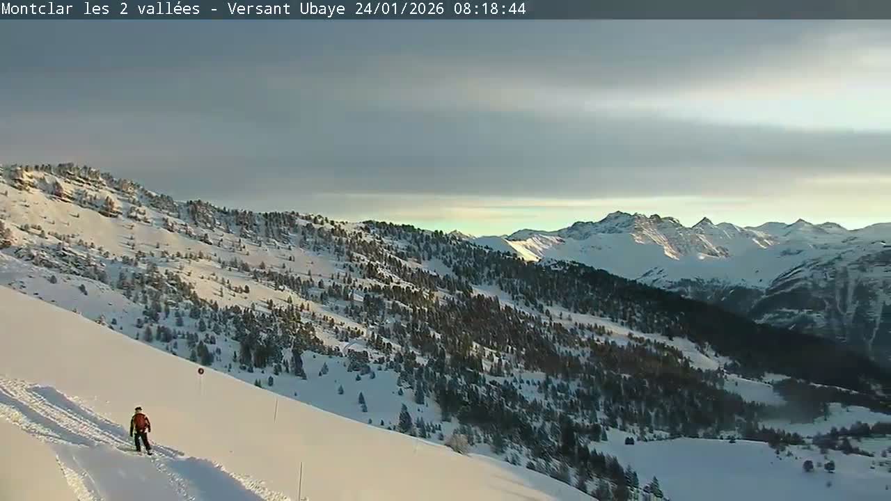 Saint Jaen, Montclar Summet Station les 2 Vallées ( Summit Station the 2 Valleys) & Fun Zone Live Cam - Digne-les-Bains, 	Alpes-de-Haute-Provence, Provence-Alpes-Côte d’Azur, France