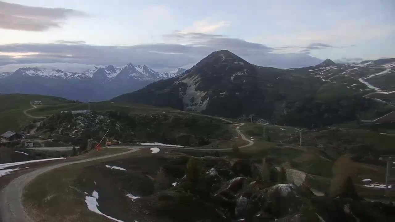 La Plagne Villages from  Bergerie 2184 m View Live Cam -  Bourg-Saint-Maurice, Savoie, Auvergne-Rhône-Alpes, France