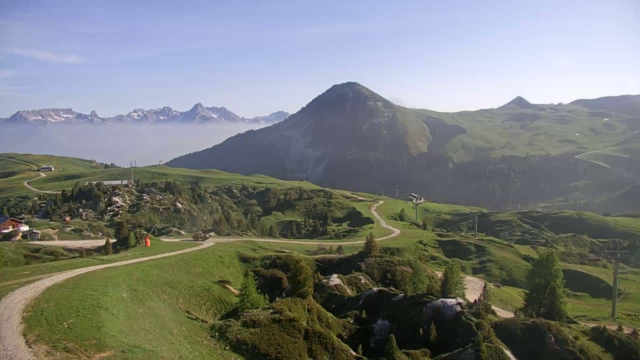 La Plagne Villages from  Bergerie 2184 m View Live Cam -  Bourg-Saint-Maurice, Savoie, Auvergne-Rhône-Alpes, France