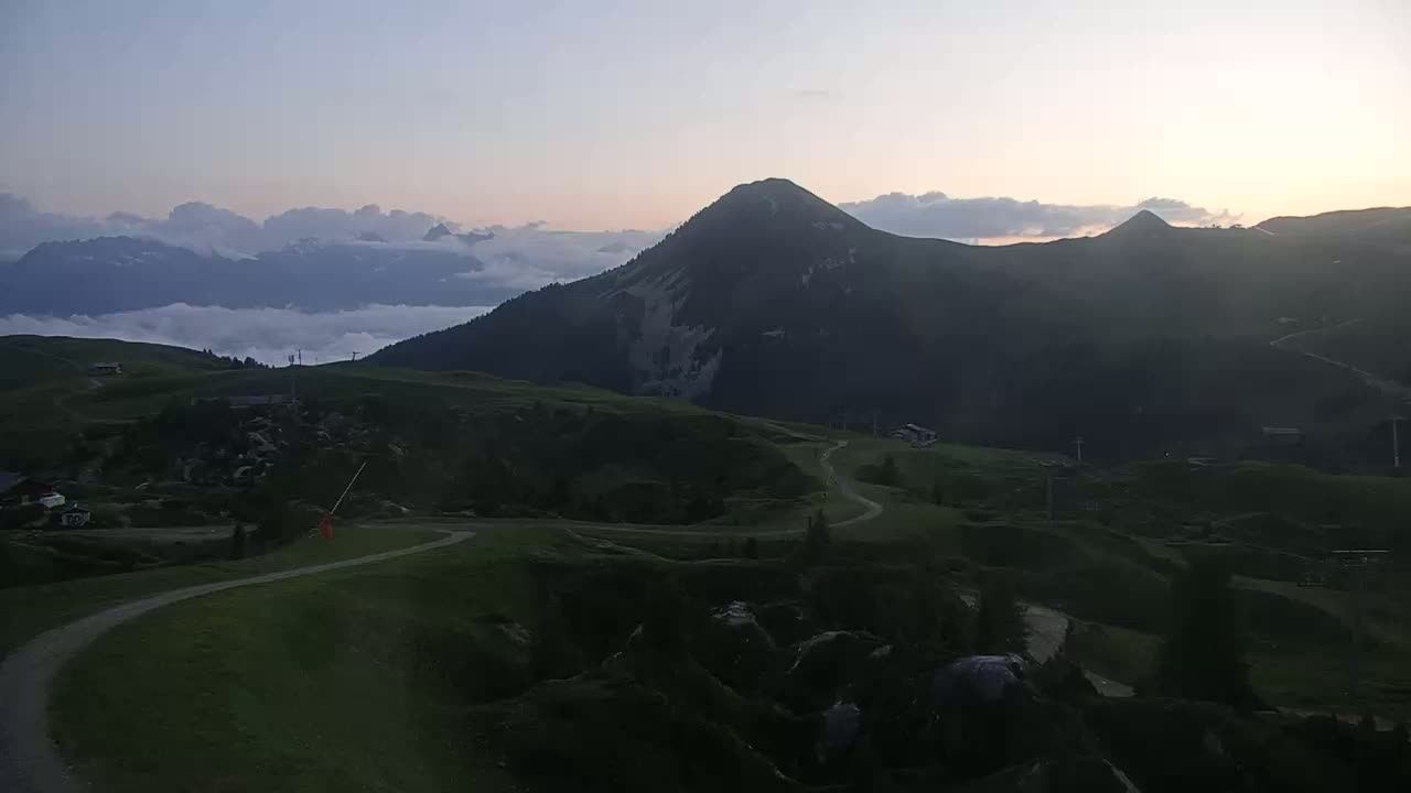La Plagne Villages from  Bergerie 2184 m View Live Cam -  Bourg-Saint-Maurice, Savoie, Auvergne-Rhône-Alpes, France