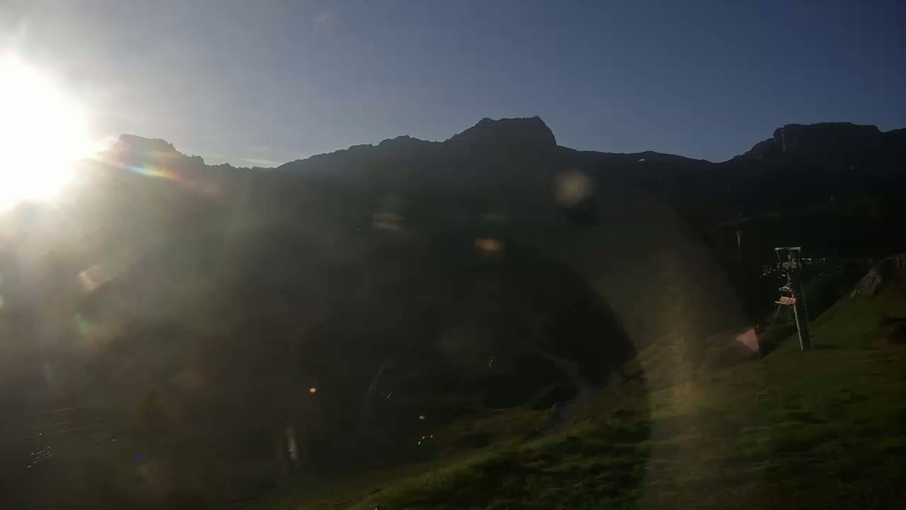 La Plagne Villages from  Bergerie 2184 m View Live Cam -  Bourg-Saint-Maurice, Savoie, Auvergne-Rhône-Alpes, France