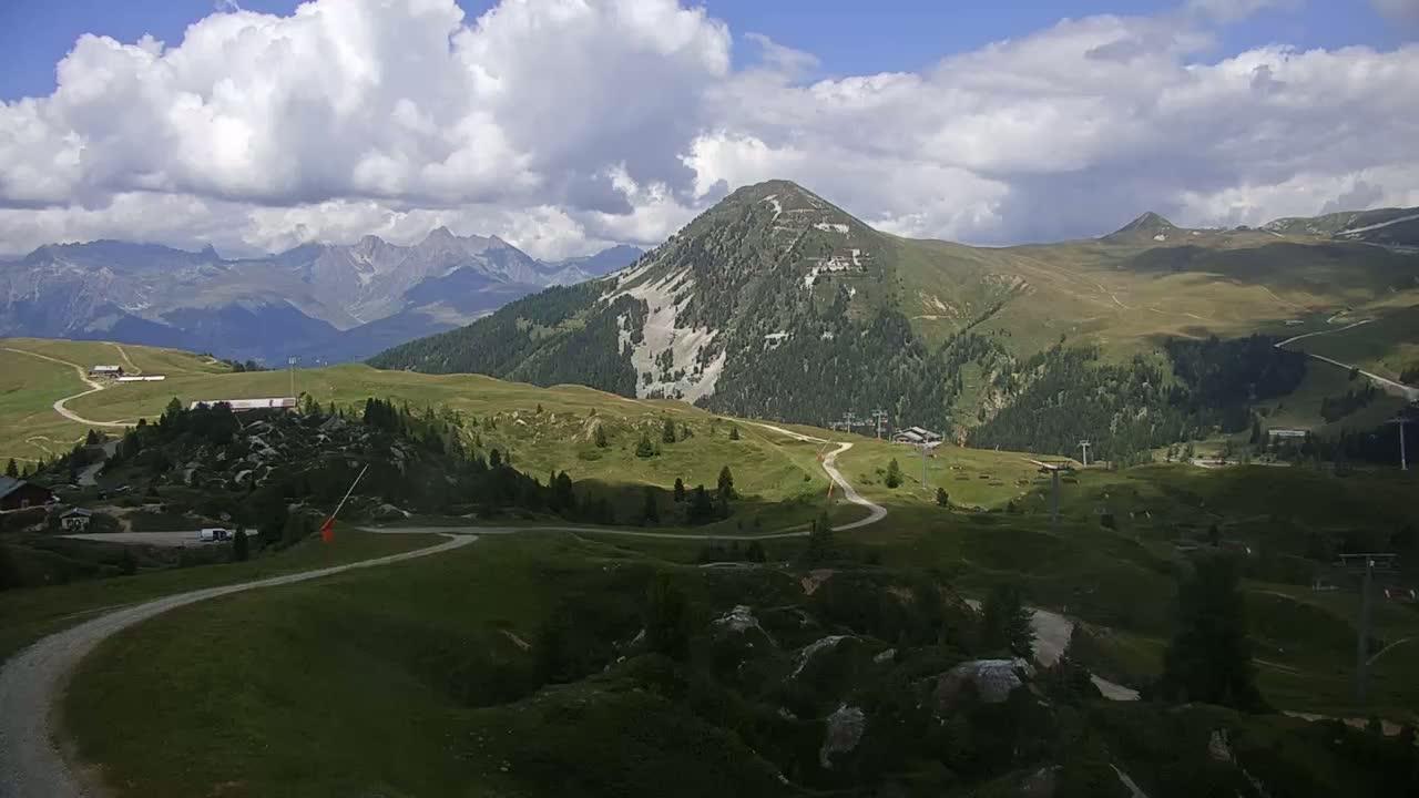 La Plagne Villages from  Bergerie 2184 m View Live Cam -  Bourg-Saint-Maurice, Savoie, Auvergne-Rhône-Alpes, France