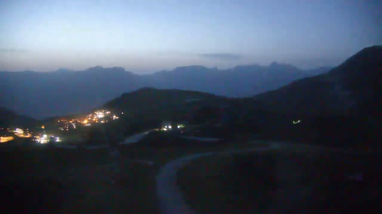 La Plagne Villages from  Bergerie 2184 m View Live Cam -  Bourg-Saint-Maurice, Savoie, Auvergne-Rhône-Alpes, France