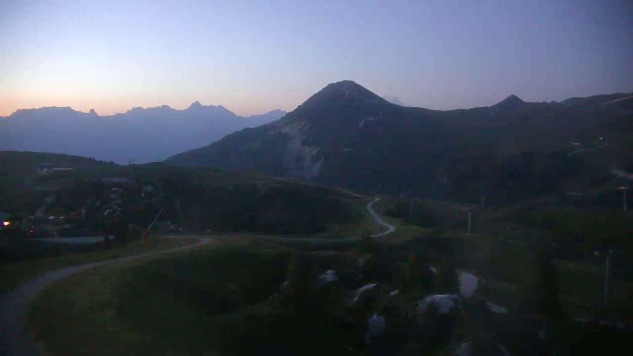 La Plagne Villages from  Bergerie 2184 m View Live Cam -  Bourg-Saint-Maurice, Savoie, Auvergne-Rhône-Alpes, France