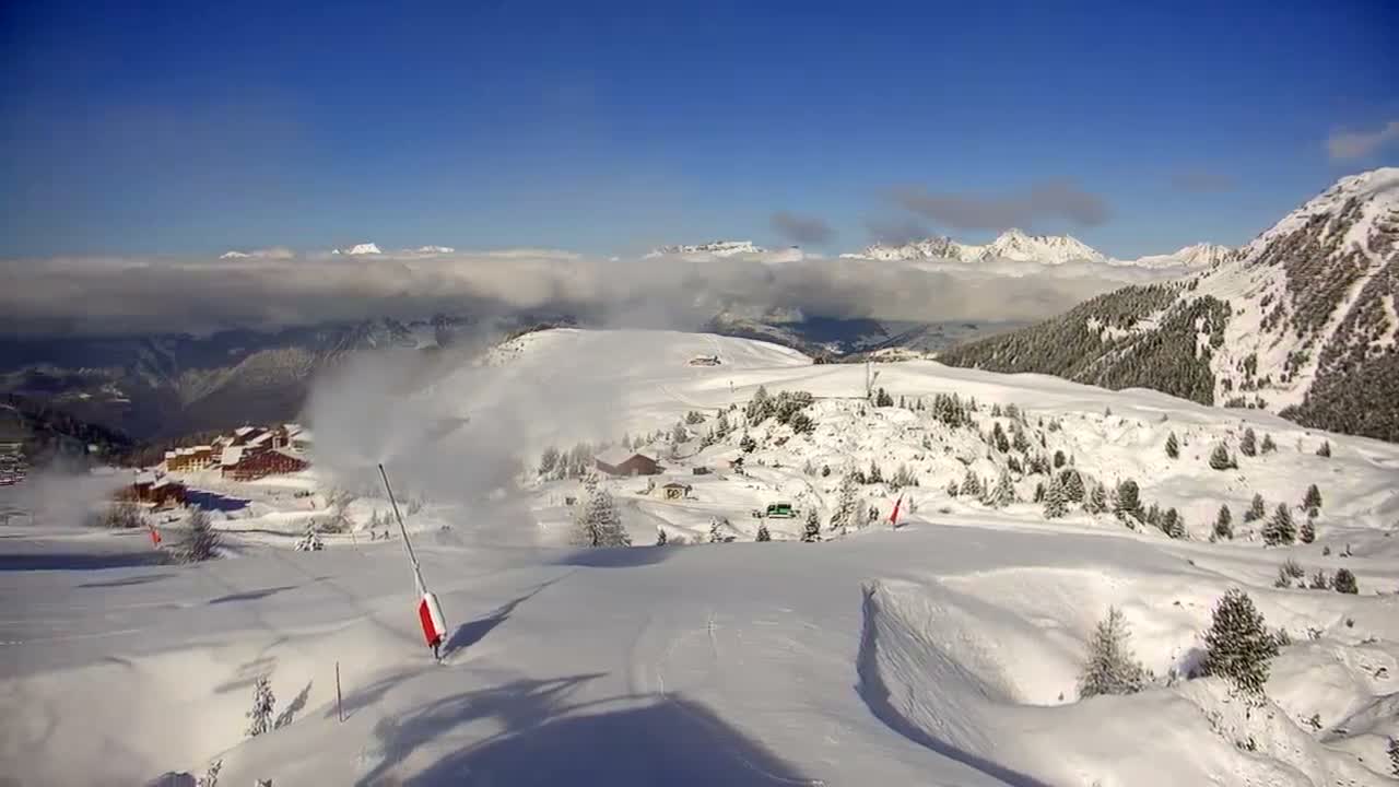 La Plagne Villages from  Bergerie 2184 m View Live Cam -  Bourg-Saint-Maurice, Savoie, Auvergne-Rhône-Alpes, France