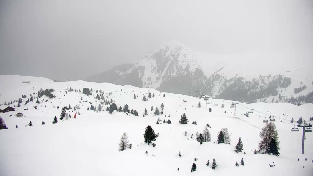 La Plagne Villages from  Bergerie 2184 m View Live Cam -  Bourg-Saint-Maurice, Savoie, Auvergne-Rhône-Alpes, France