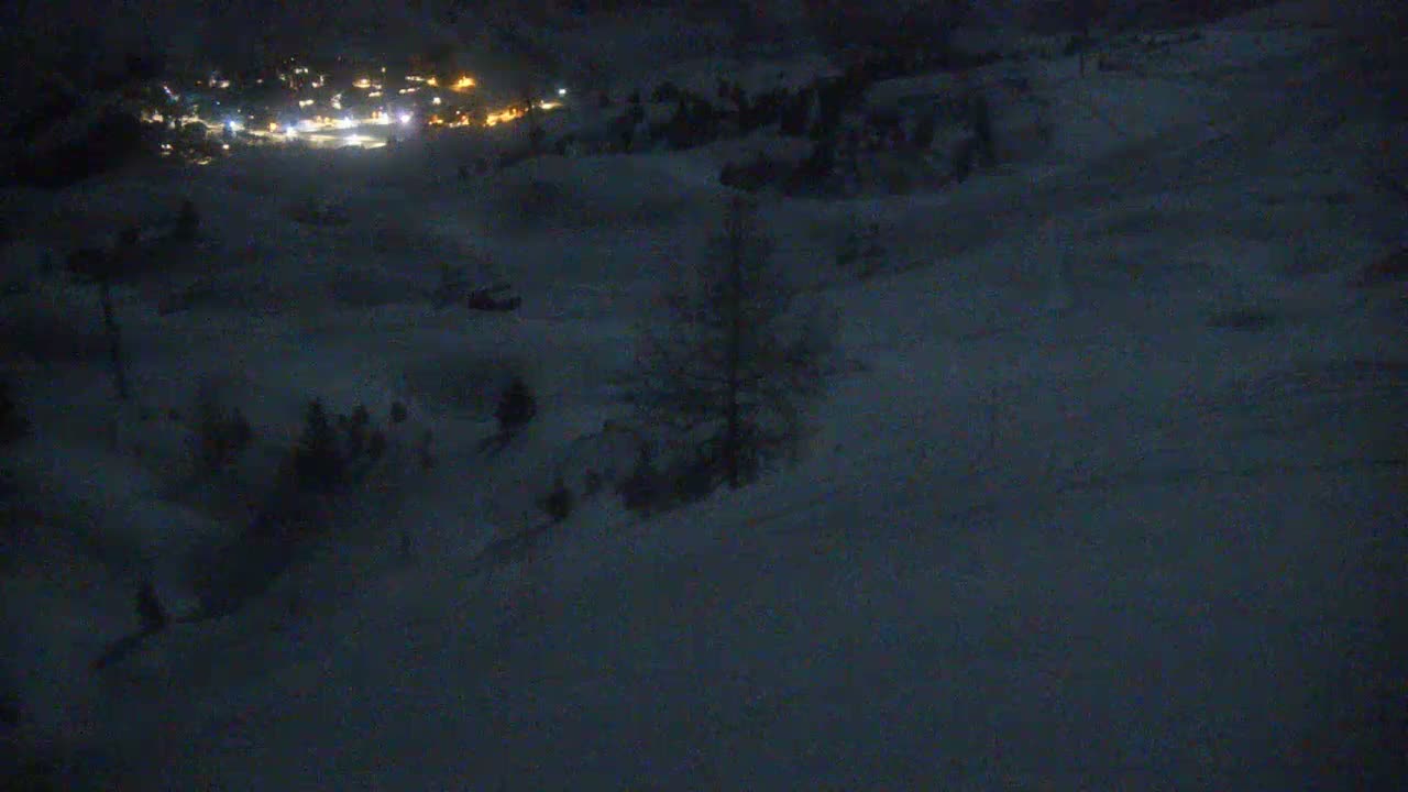 La Plagne Villages from  Bergerie 2184 m View Live Cam -  Bourg-Saint-Maurice, Savoie, Auvergne-Rhône-Alpes, France