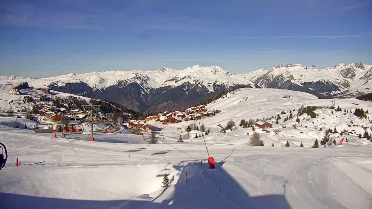 La Plagne Villages from  Bergerie 2184 m View Live Cam -  Bourg-Saint-Maurice, Savoie, Auvergne-Rhône-Alpes, France