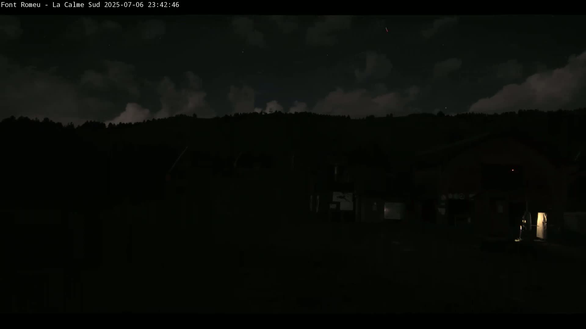 Font Romeu, Refuge de Calme Area North View Live Cam - Prades, Pyrenees-Orientales, Occitanie, France