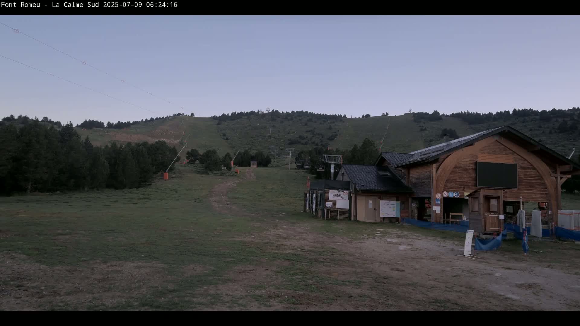 Font Romeu, Refuge de Calme Area North View Live Cam - Prades, Pyrenees-Orientales, Occitanie, France