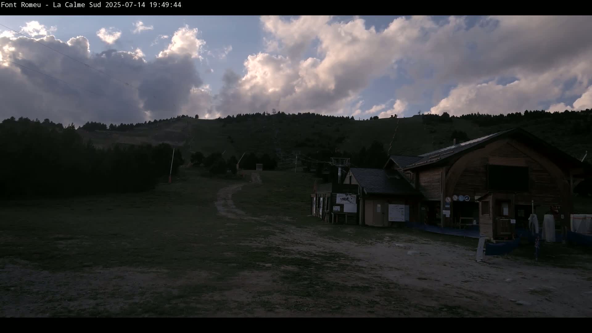 Font Romeu, Refuge de Calme Area North View Live Cam - Prades, Pyrenees-Orientales, Occitanie, France