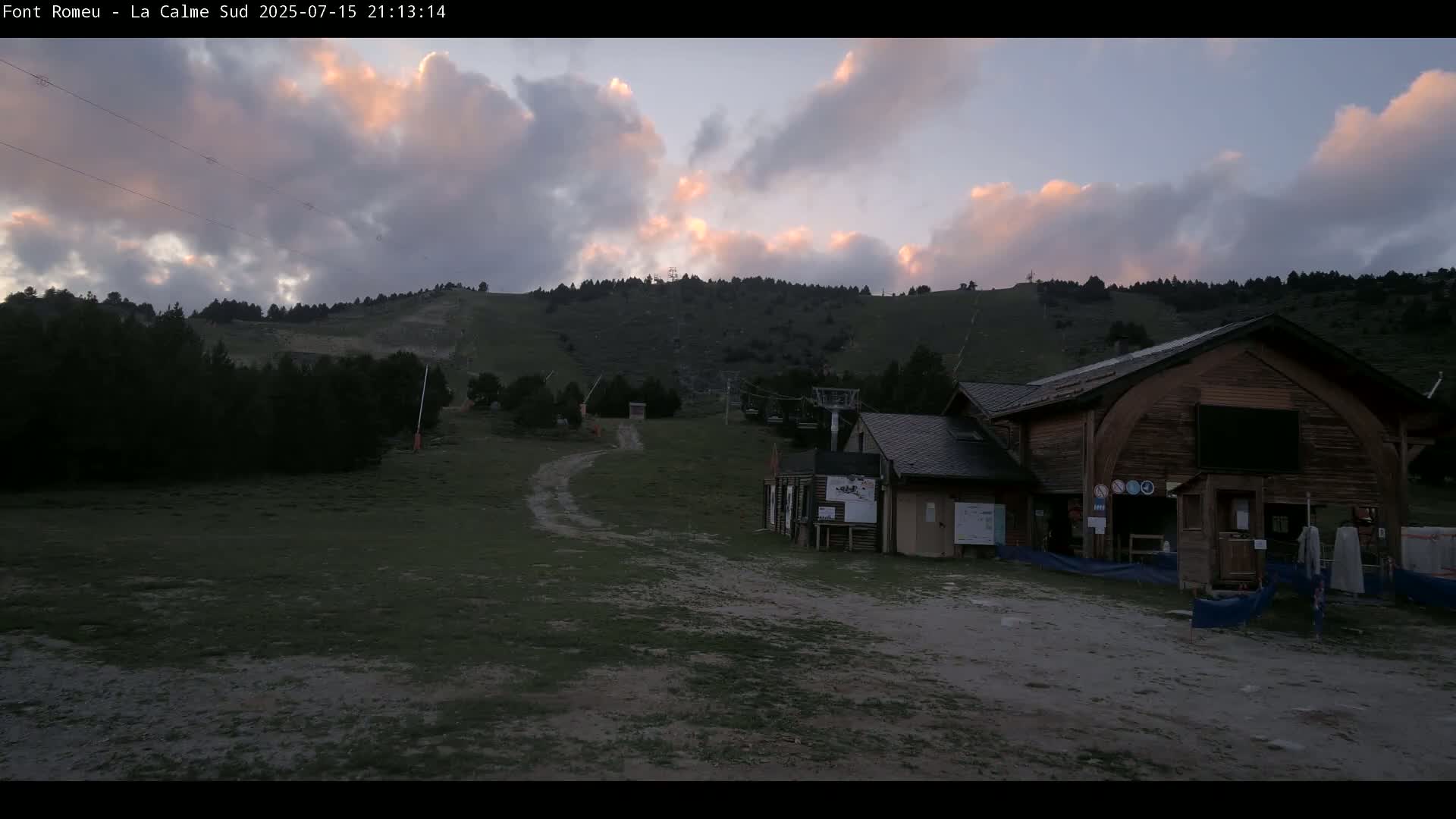 Font Romeu, Refuge de Calme Area North View Live Cam - Prades, Pyrenees-Orientales, Occitanie, France
