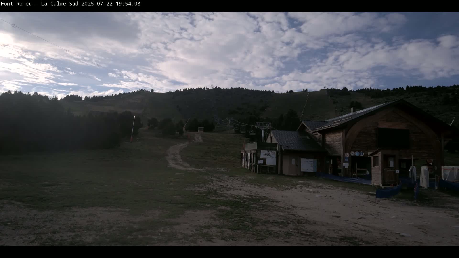 Font Romeu, Refuge de Calme Area North View Live Cam - Prades, Pyrenees-Orientales, Occitanie, France