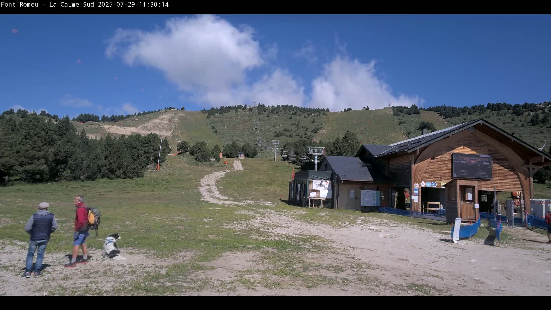 Font Romeu, Refuge de Calme Area North View Live Cam - Prades, Pyrenees-Orientales, Occitanie, France