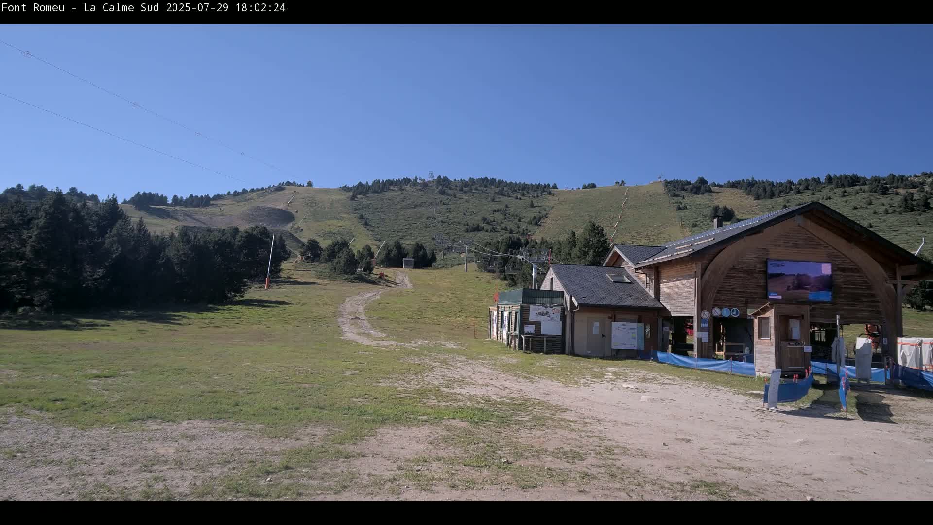 Font Romeu, Refuge de Calme Area North View Live Cam - Prades, Pyrenees-Orientales, Occitanie, France