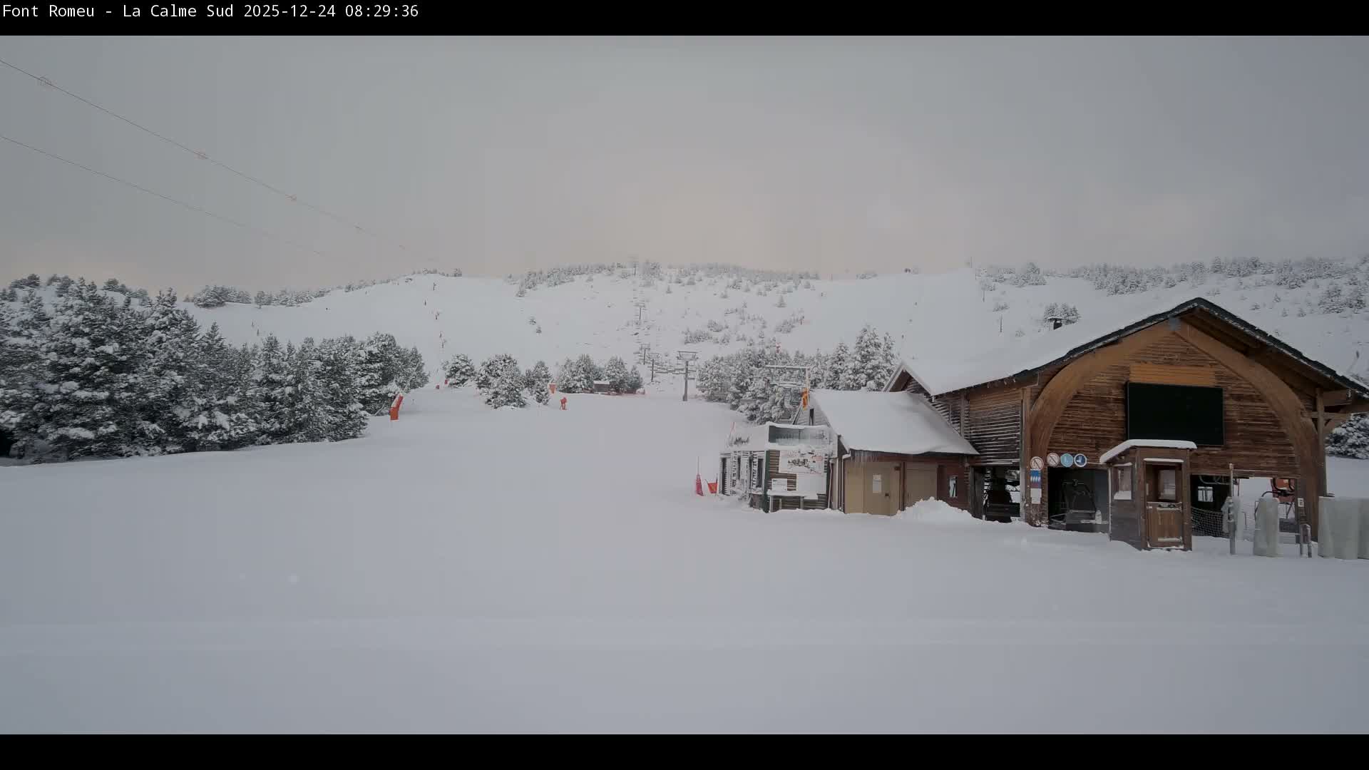 Font Romeu, Refuge de Calme Area North View Live Cam - Prades, Pyrenees-Orientales, Occitanie, France