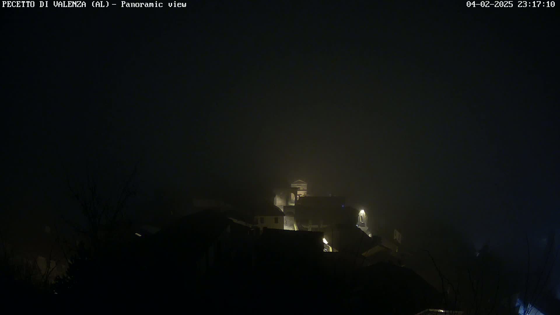 Pecetto di Valenza La Rocca Live Cam - Pecetto di Valenza, Piedmont, Italy