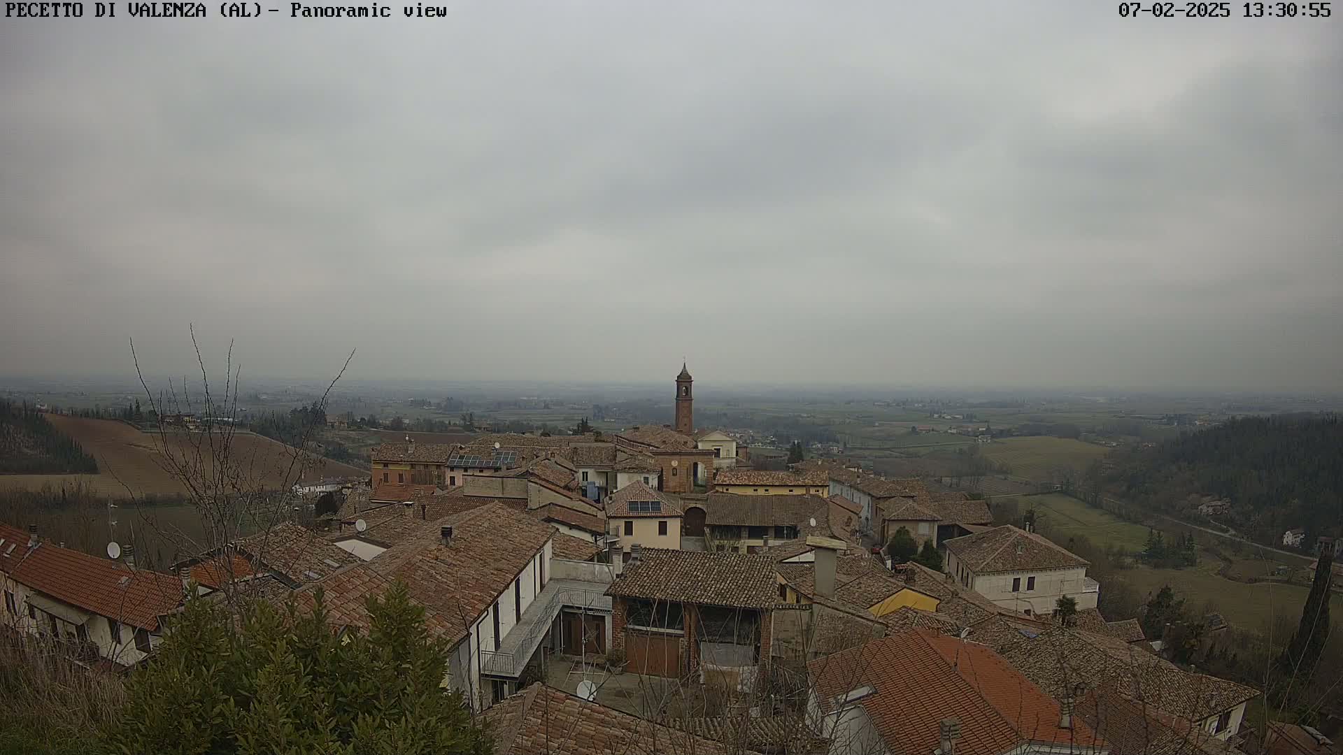 Pecetto di Valenza La Rocca Live Cam - Pecetto di Valenza, Piedmont, Italy