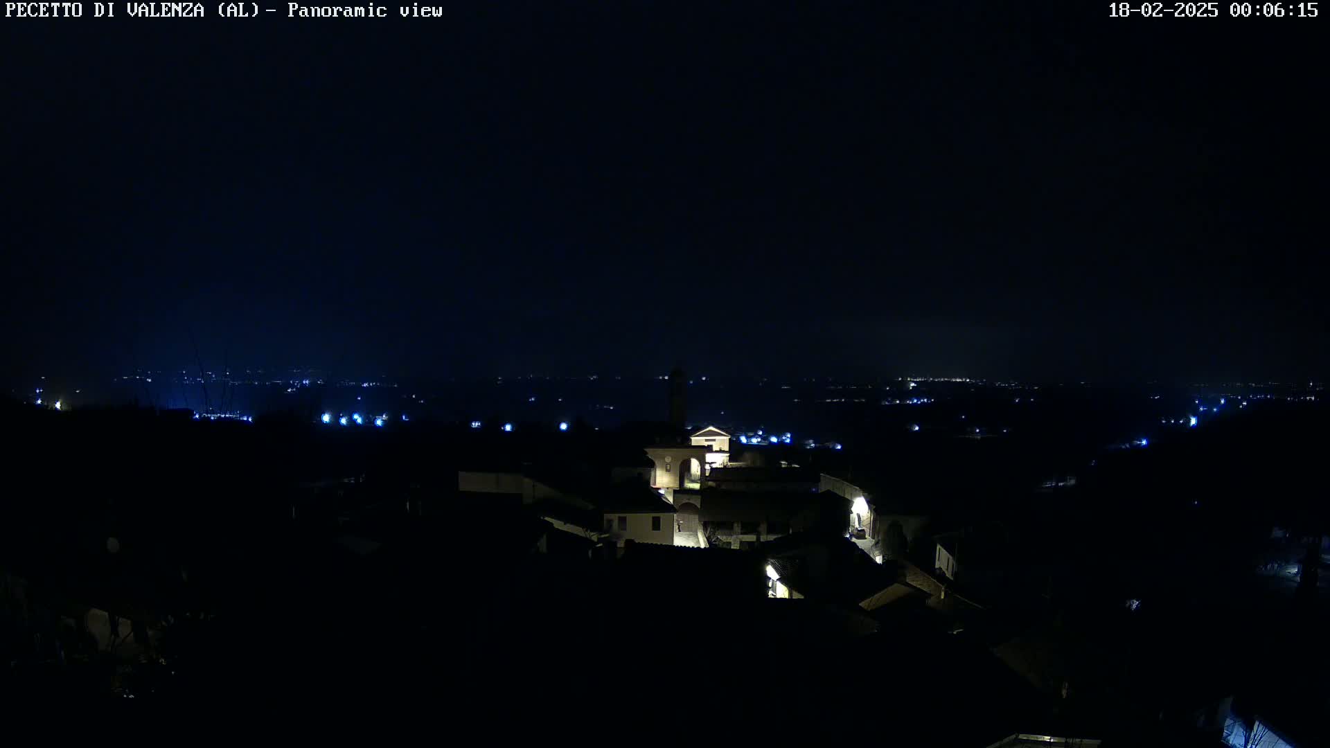 Pecetto di Valenza La Rocca Live Cam - Pecetto di Valenza, Piedmont, Italy