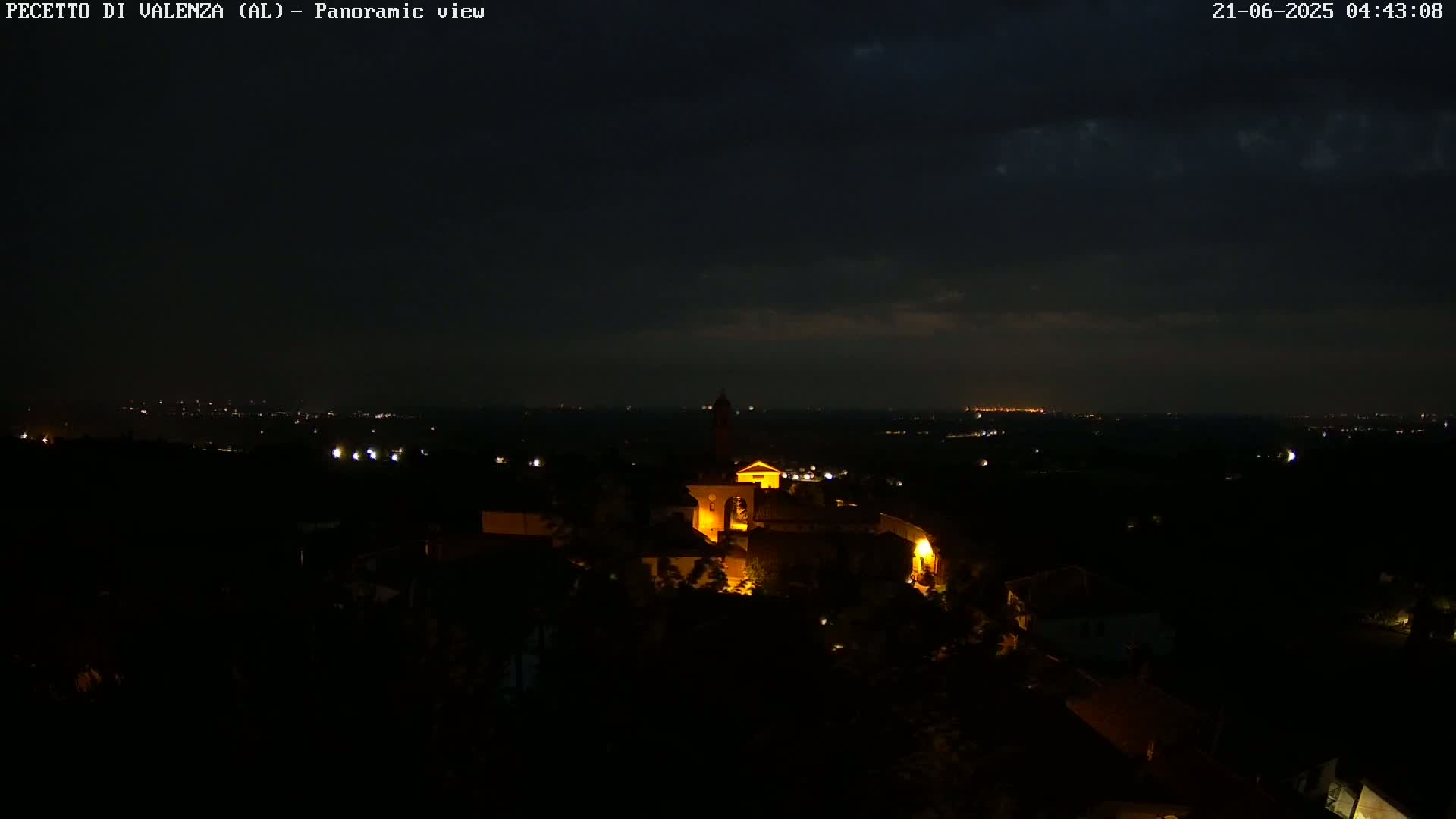 Pecetto di Valenza La Rocca Live Cam - Pecetto di Valenza, Piedmont, Italy
