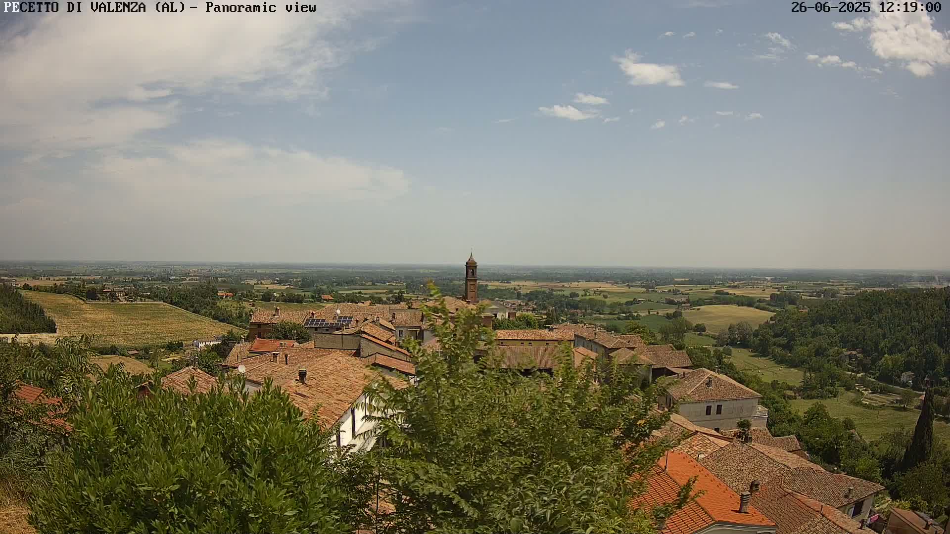 Pecetto di Valenza La Rocca Live Cam - Pecetto di Valenza, Piedmont, Italy