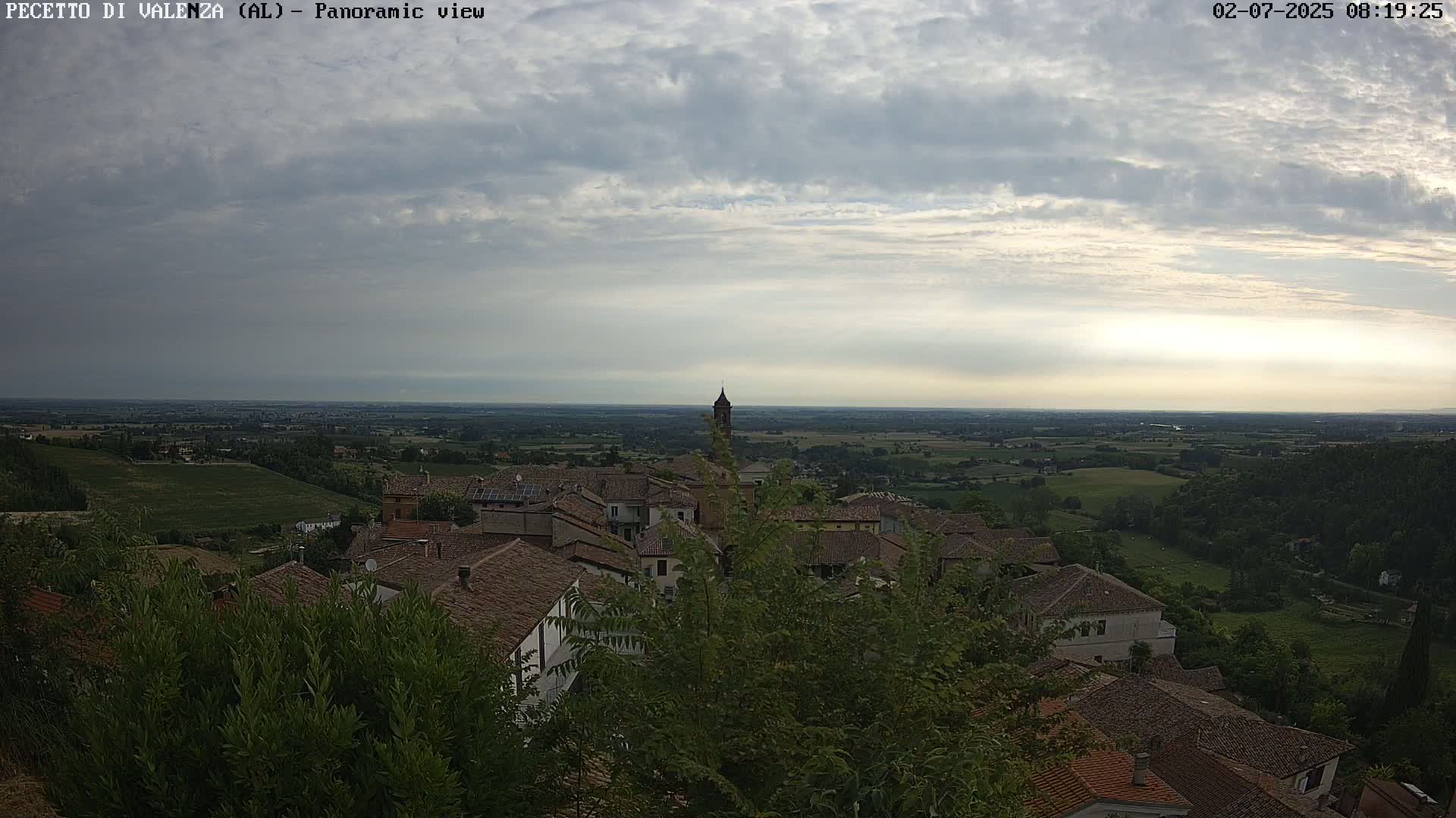 Pecetto di Valenza La Rocca Live Cam - Pecetto di Valenza, Piedmont, Italy
