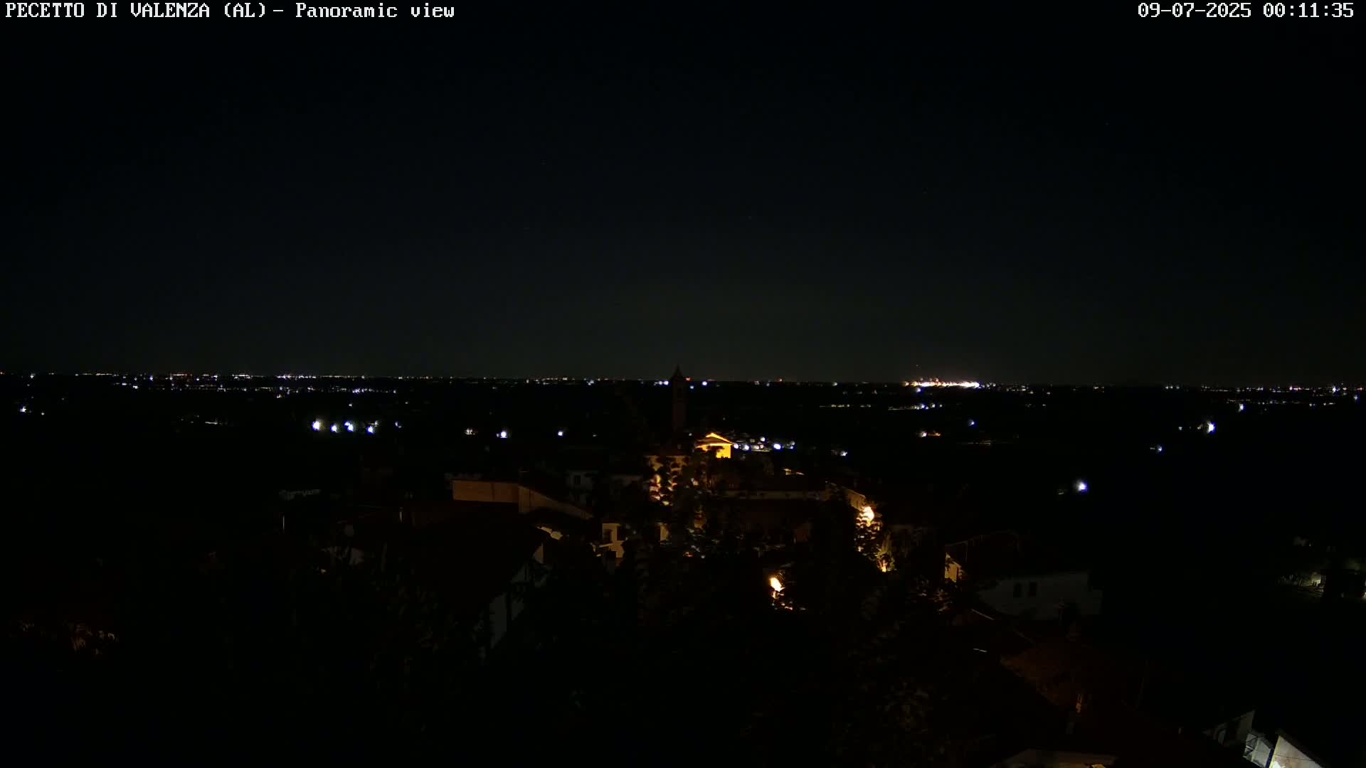 Pecetto di Valenza La Rocca Live Cam - Pecetto di Valenza, Piedmont, Italy