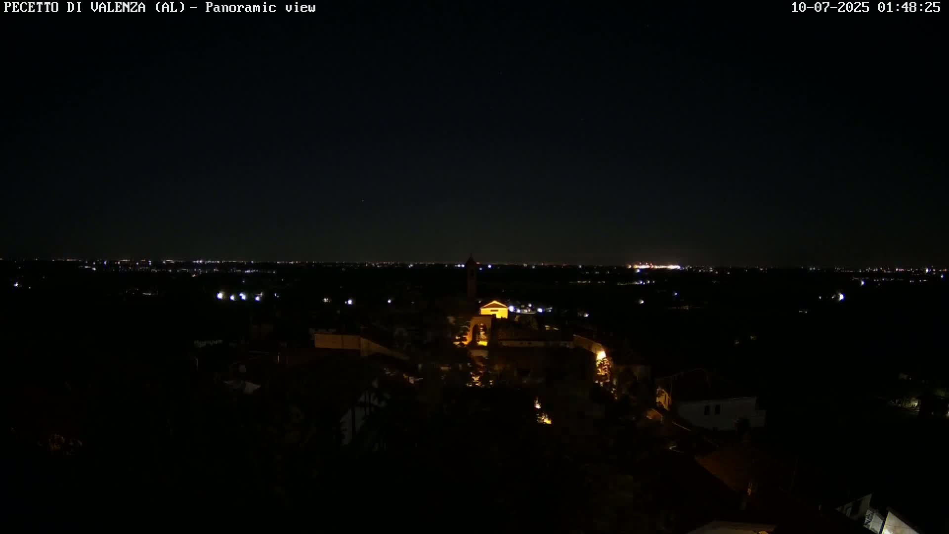 Pecetto di Valenza La Rocca Live Cam - Pecetto di Valenza, Piedmont, Italy