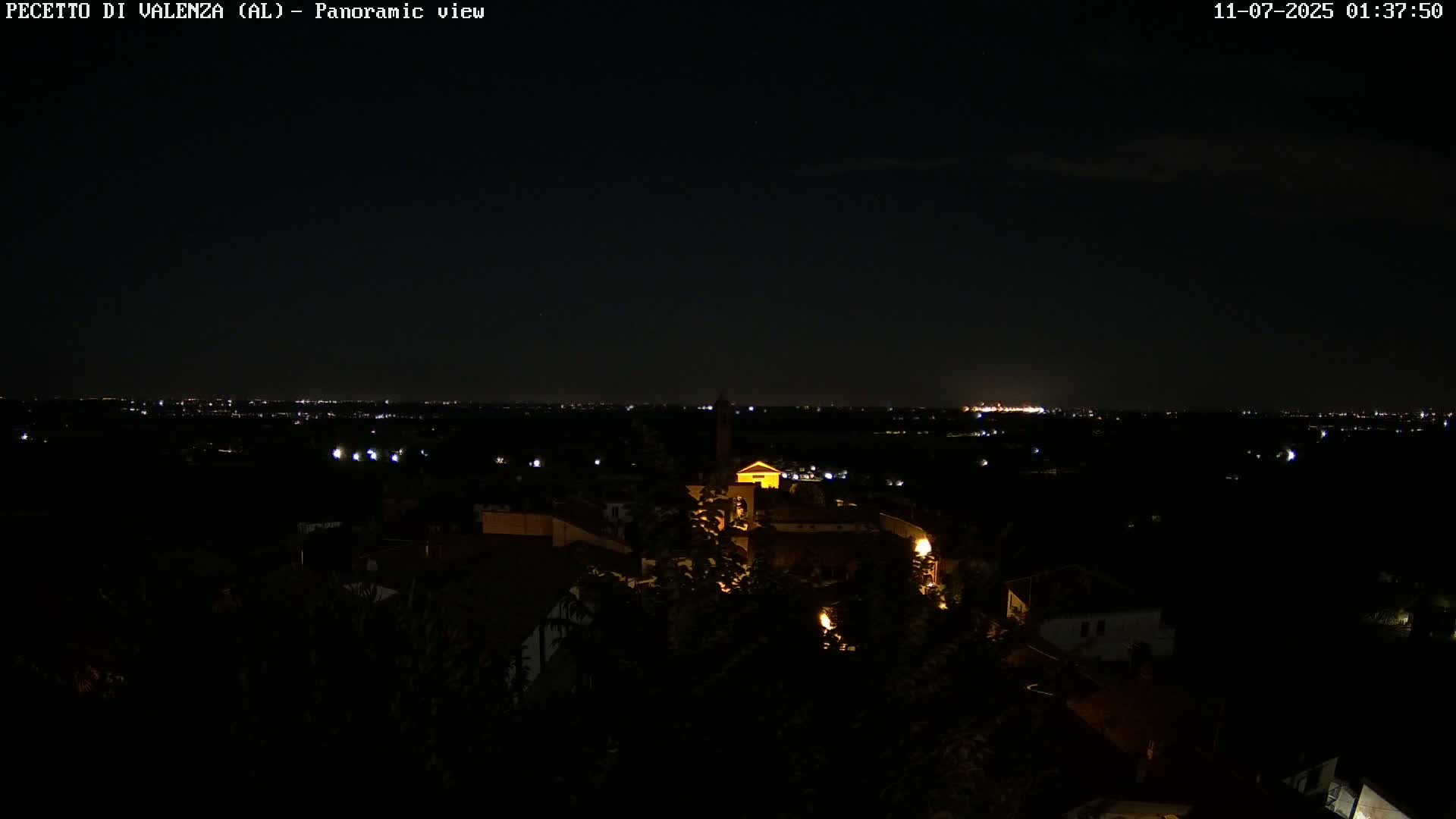 Pecetto di Valenza La Rocca Live Cam - Pecetto di Valenza, Piedmont, Italy