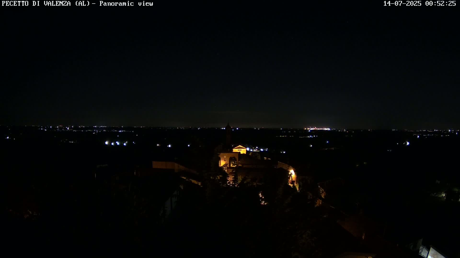 Pecetto di Valenza La Rocca Live Cam - Pecetto di Valenza, Piedmont, Italy