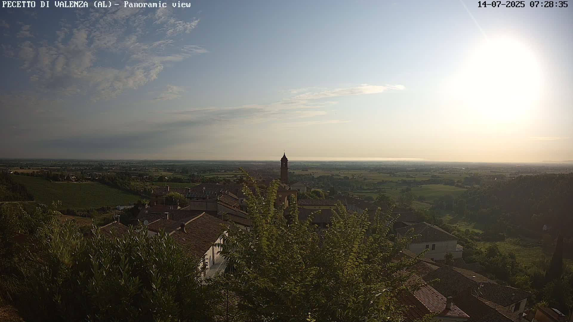 Pecetto di Valenza La Rocca Live Cam - Pecetto di Valenza, Piedmont, Italy