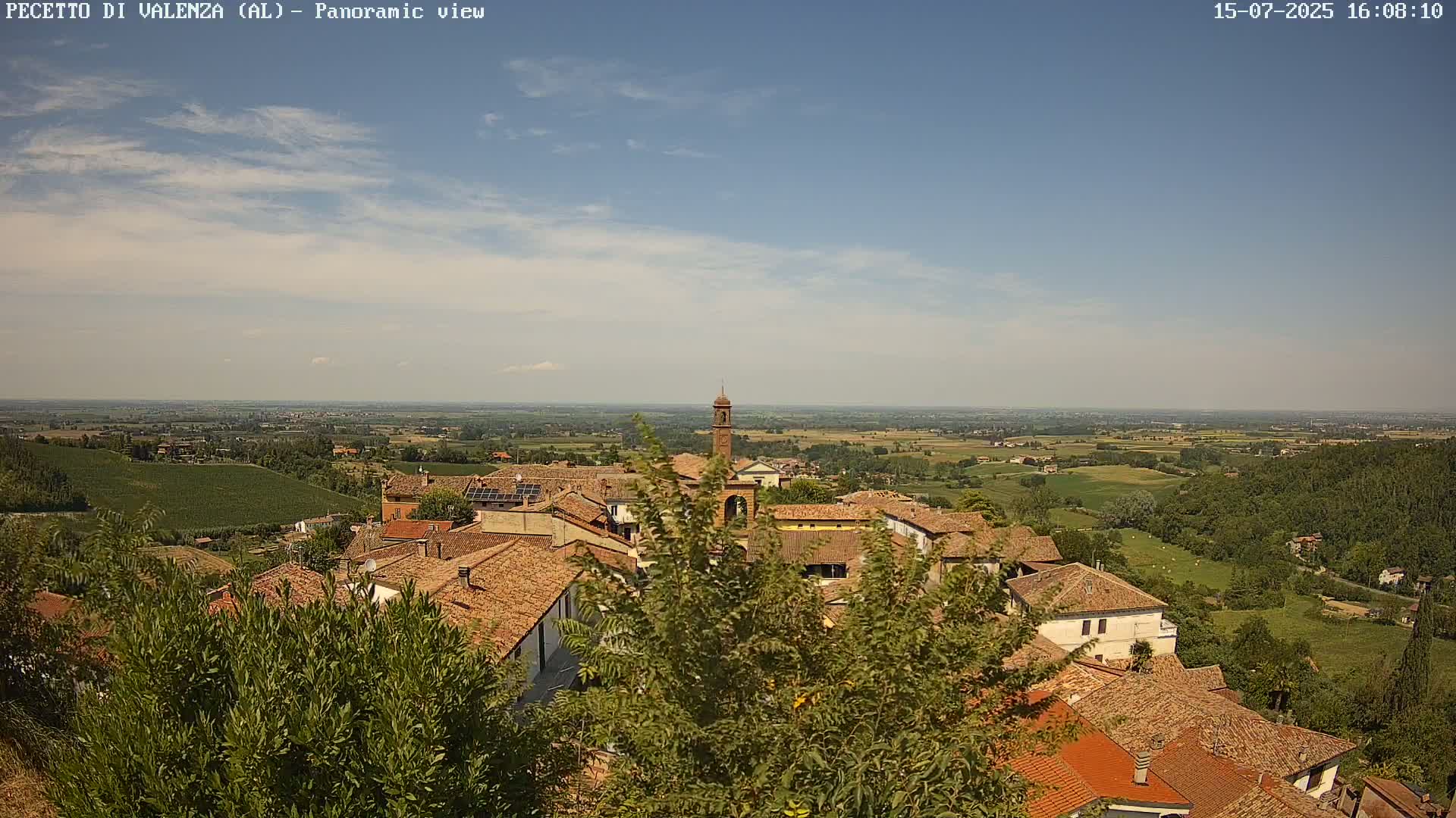 Pecetto di Valenza La Rocca Live Cam - Pecetto di Valenza, Piedmont, Italy