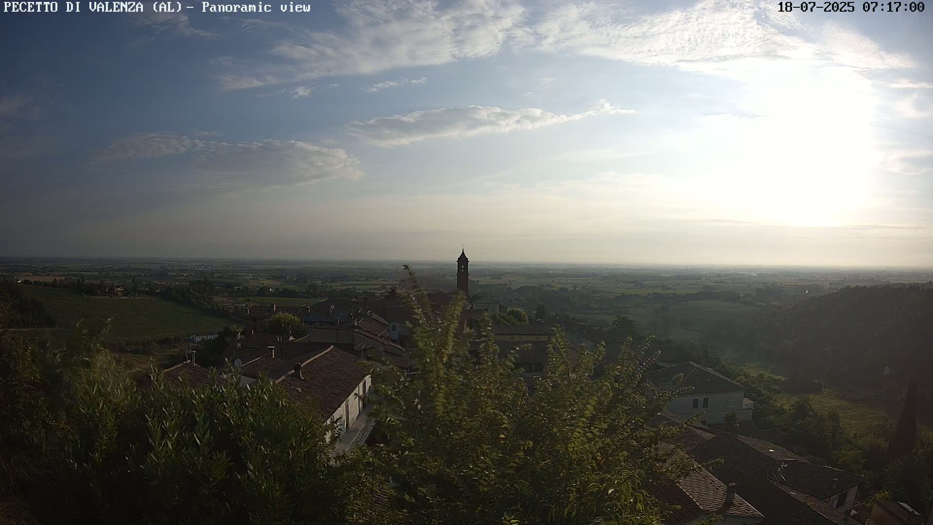 Pecetto di Valenza La Rocca Live Cam - Pecetto di Valenza, Piedmont, Italy