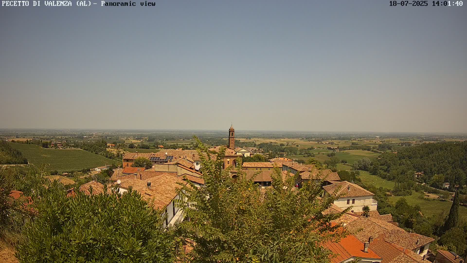 Pecetto di Valenza La Rocca Live Cam - Pecetto di Valenza, Piedmont, Italy