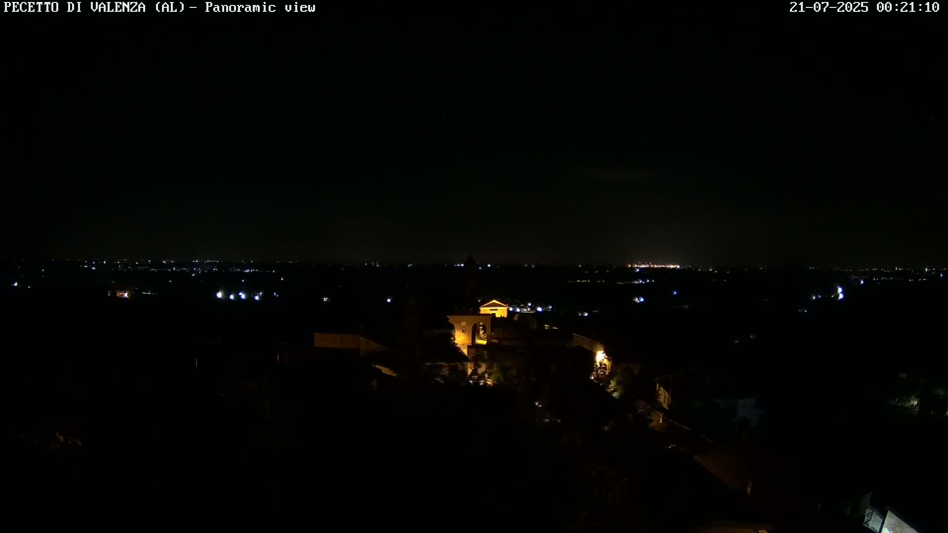 Pecetto di Valenza La Rocca Live Cam - Pecetto di Valenza, Piedmont, Italy