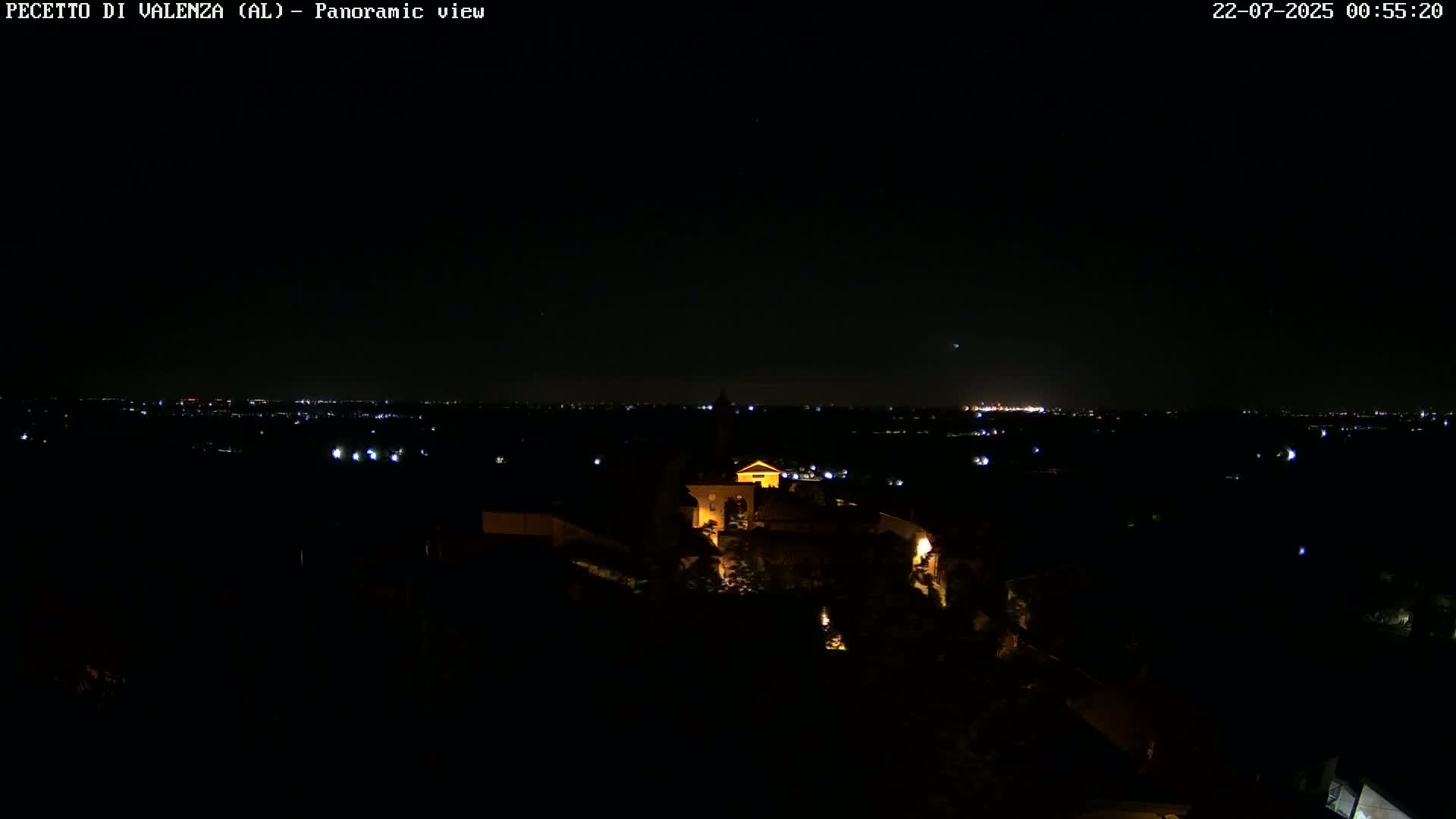 Pecetto di Valenza La Rocca Live Cam - Pecetto di Valenza, Piedmont, Italy