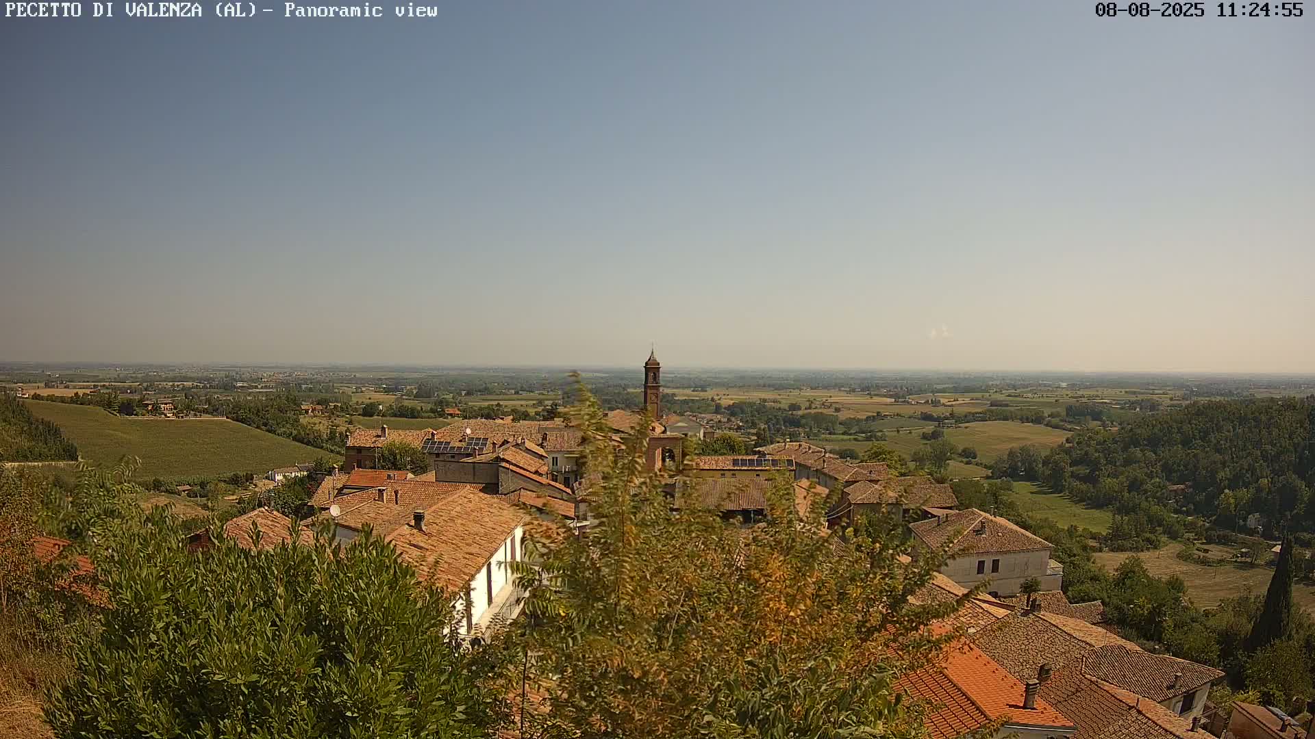 Pecetto di Valenza La Rocca Live Cam - Pecetto di Valenza, Piedmont, Italy