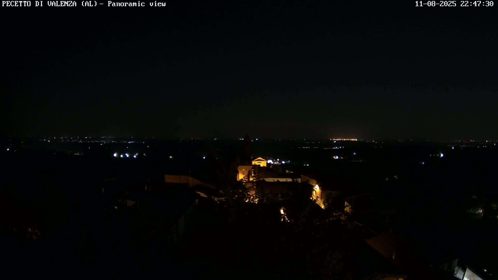 Pecetto di Valenza La Rocca Live Cam - Pecetto di Valenza, Piedmont, Italy