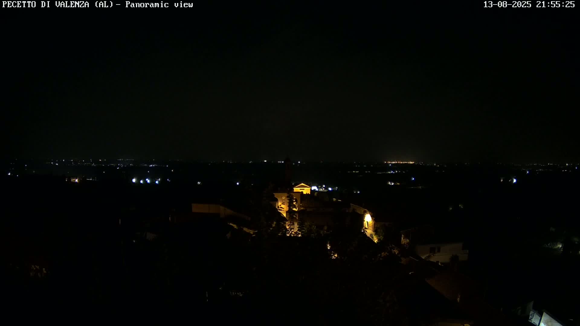 Pecetto di Valenza La Rocca Live Cam - Pecetto di Valenza, Piedmont, Italy