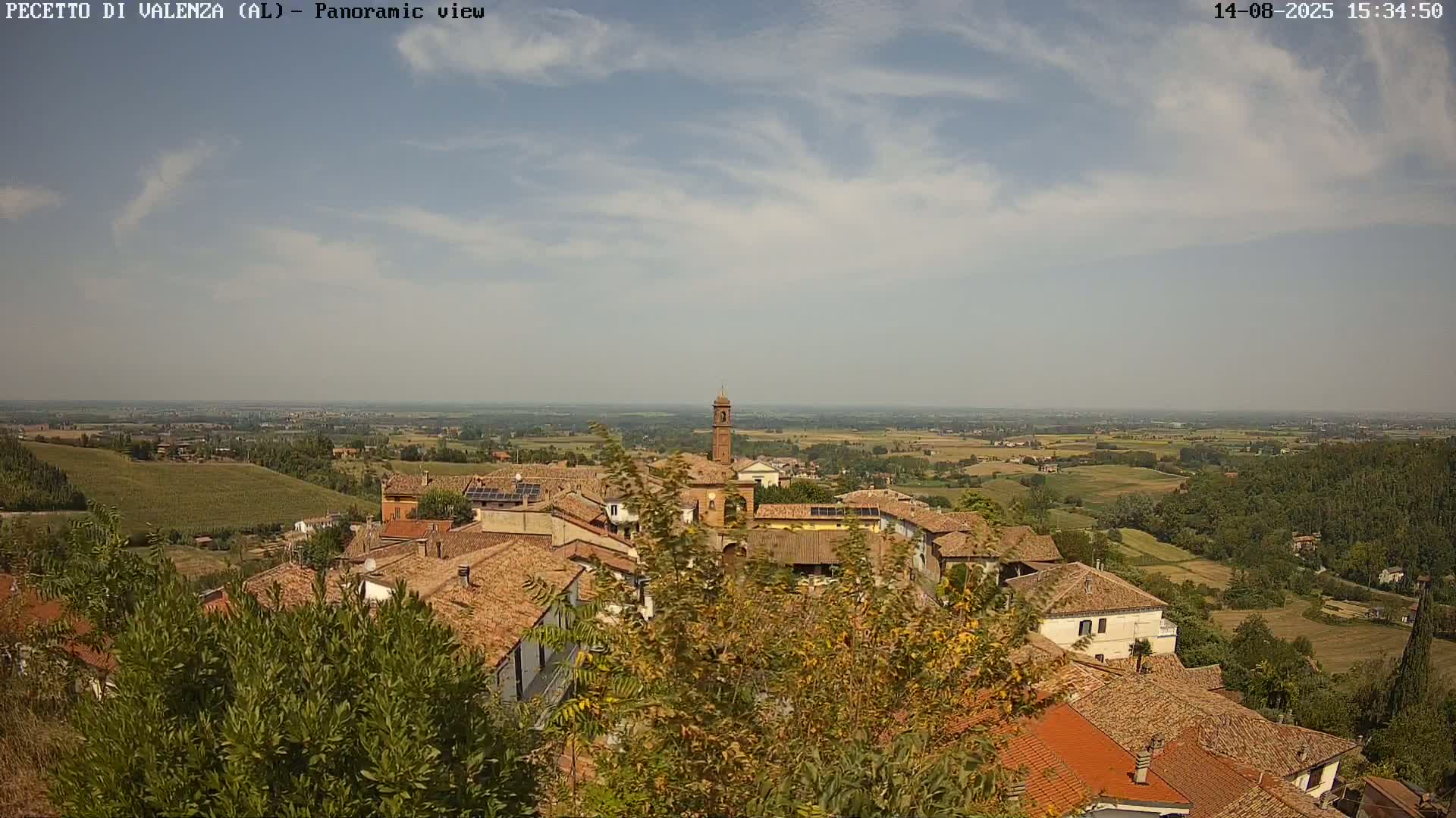 Pecetto di Valenza La Rocca Live Cam - Pecetto di Valenza, Piedmont, Italy