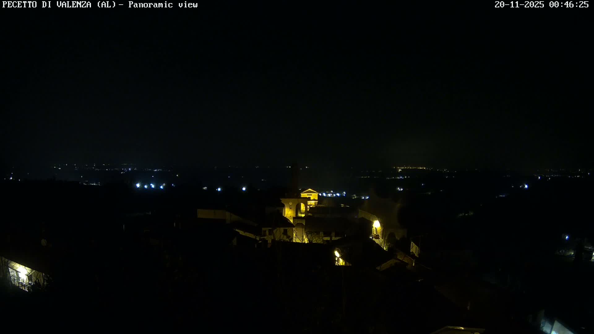 Pecetto di Valenza La Rocca Live Cam - Pecetto di Valenza, Piedmont, Italy