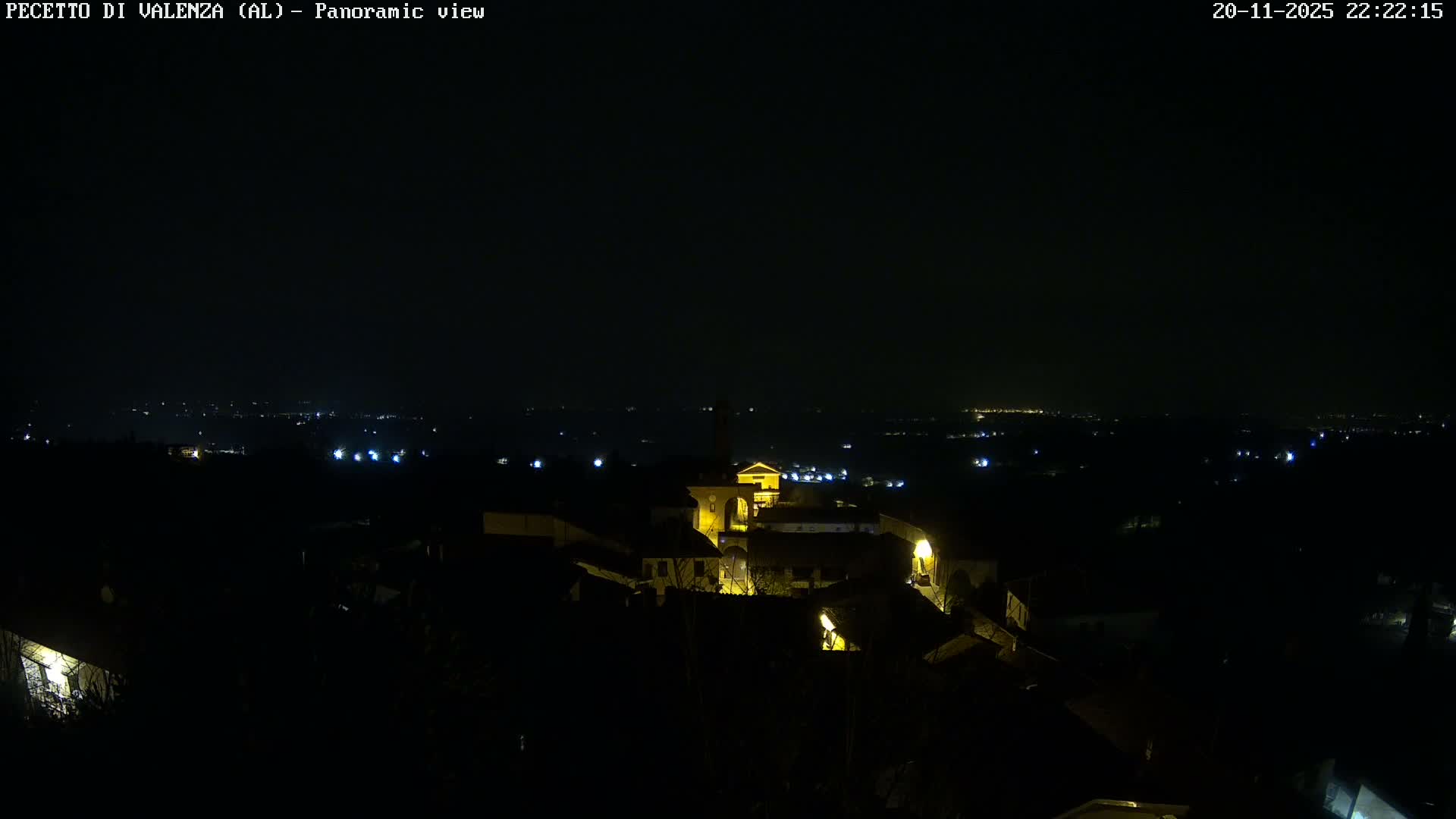 Pecetto di Valenza La Rocca Live Cam - Pecetto di Valenza, Piedmont, Italy